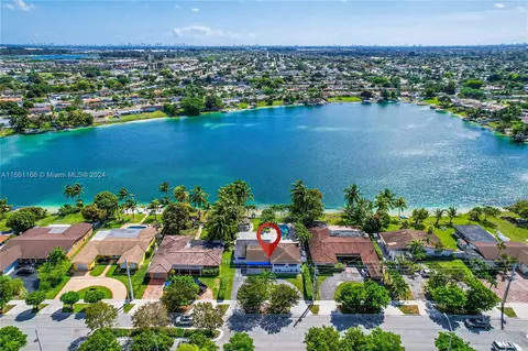 6205 W 8th Ave, Hialeah, FL 33012