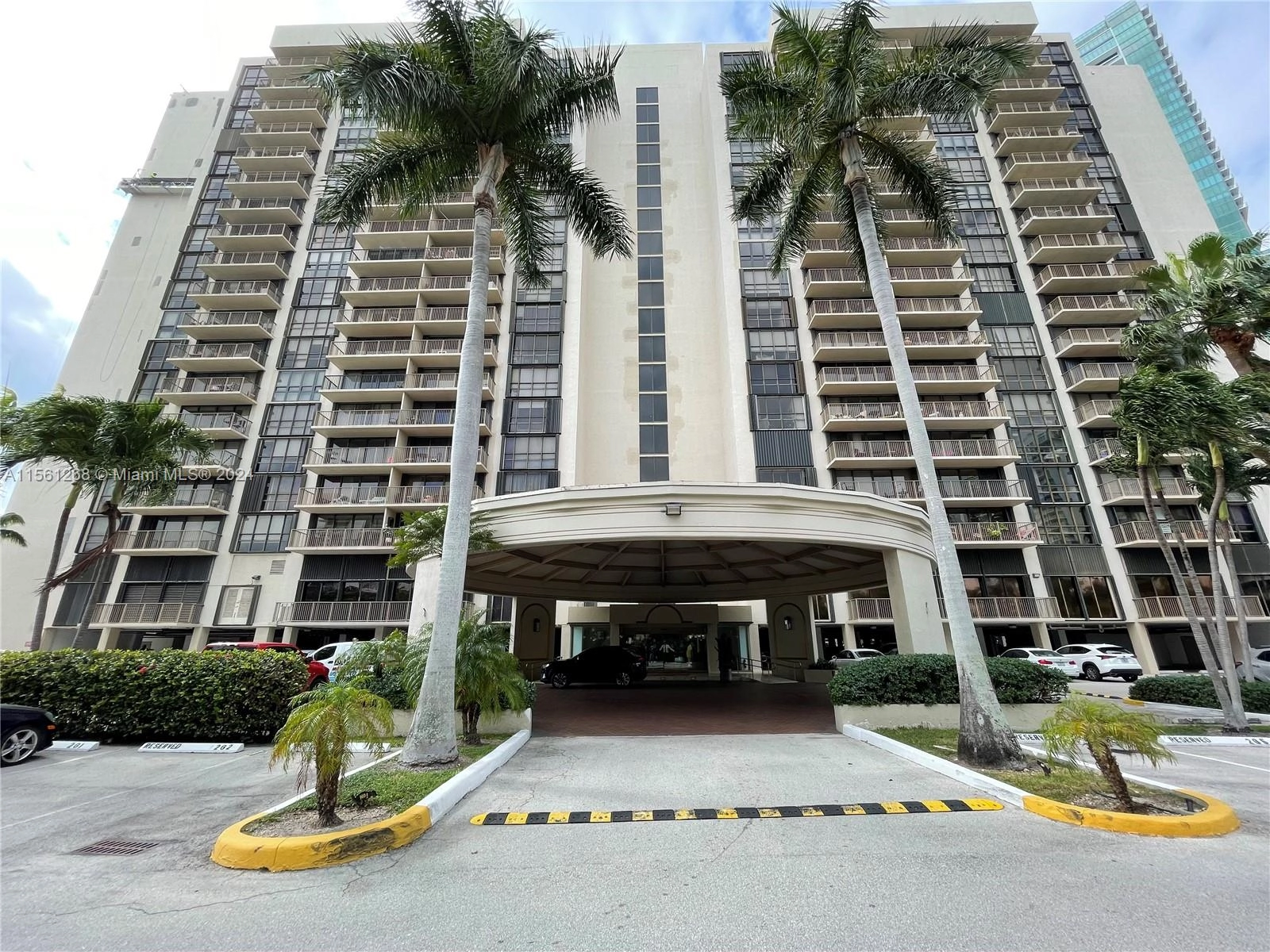 1450 Brickell Bay Dr Unit 1515  