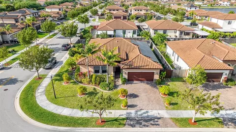 2365 SE 3rd St, Homestead, FL 33033