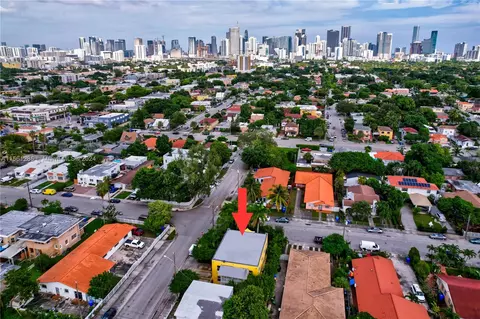 1000 SW 12th Ct Units 1234, Miami, FL 33135