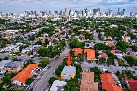 1000 SW 12th Ct Units 1234, Miami, FL 33135