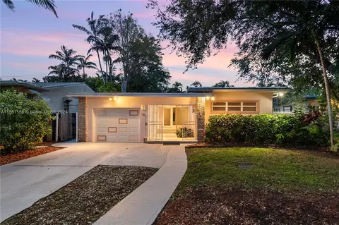 681 NE 72nd Ter, Miami, FL 33138