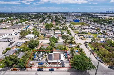 8015 NW 37th Ave, Miami, FL 33147
