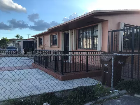 2596 W 8th Ave, Hialeah, FL 33010 photo 1