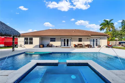 15880 SW 287th St, Homestead, FL 33033