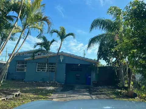 1524 NE 182nd St, North Miami Beach, FL 33162