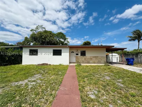 7031 Tyler St, Hollywood, FL 33024