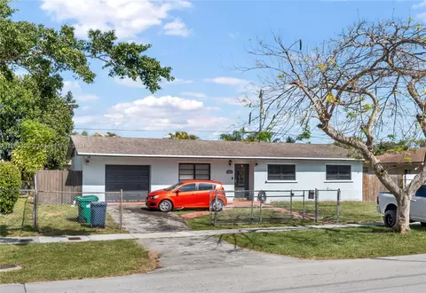 16501 SW 102nd Ave, Miami, FL 33157