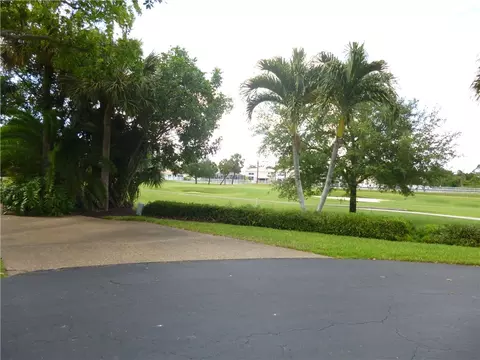 1144 NW 171st Ter, Pembroke Pines, FL 33028