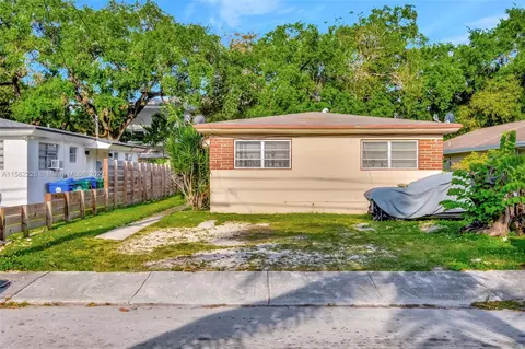 3170 Carter St, Miami, FL 33133