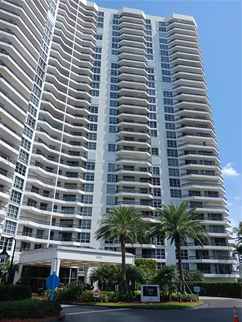 19195 NE 36 Ct #607, Aventura, FL 33180
