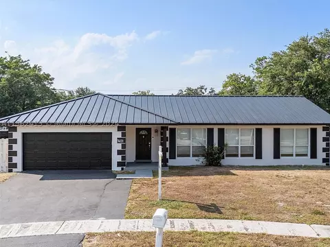 7451 SW 13th St, Plantation, FL 33317