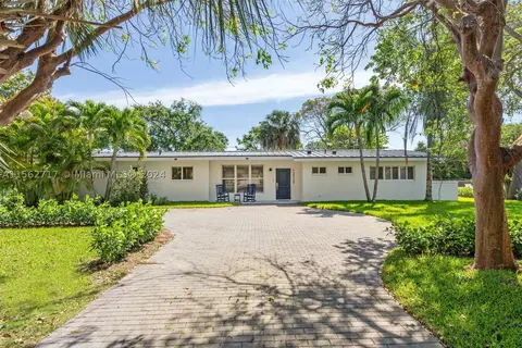 12725 SW 82nd Ave, Pinecrest, FL 33156