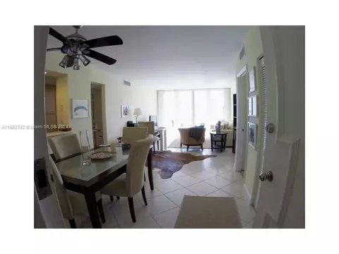 5600 Collins Ave #16W, Miami Beach, FL 33140