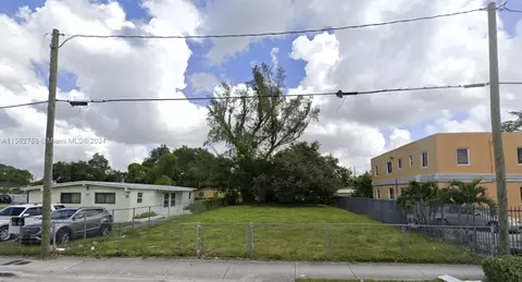 2947 NW 46th St, Miami, FL 33142
