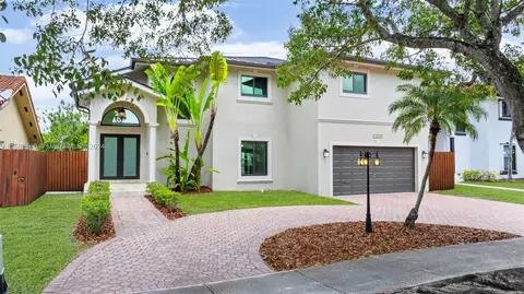 16043 SW 43rd St, Miami, FL 33185