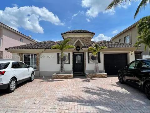 1649 SW 154th Ct, Miami, FL 33185