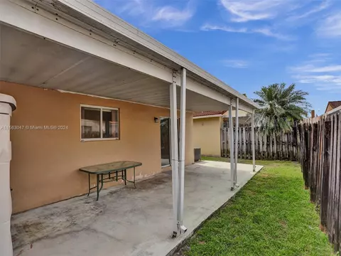 7702 W 30th Ct, Hialeah, FL 33018 photo 17