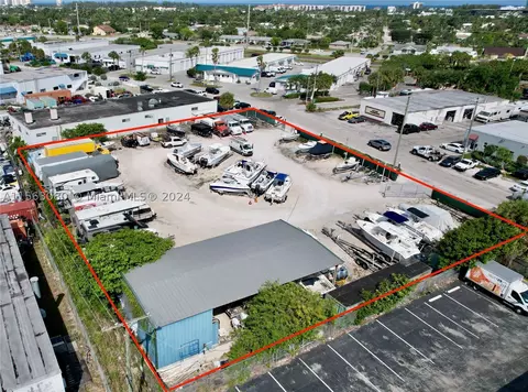 2631 NW 1st Ave, Boca Raton, FL 33431