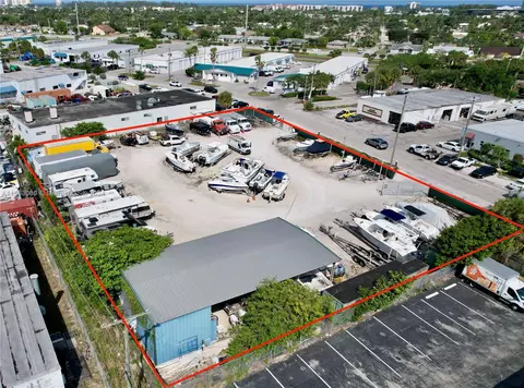 2631 NW 1st Ave, Boca Raton, FL 33431