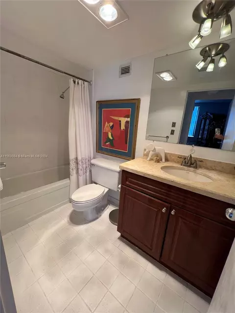 9195 Collins #810, Surfside, FL 33154 photo 6