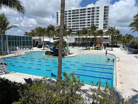 9195 Collins #810, Surfside, FL 33154 photo 20