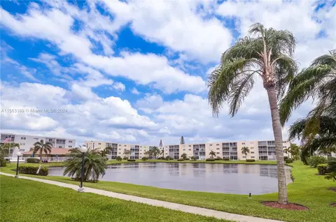 1025 SE 3rd Ave #107, Dania Beach, FL 33004