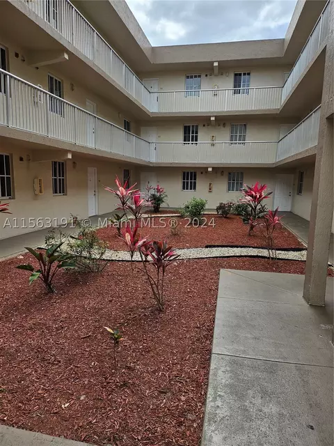 Undisclosed, Hialeah, FL 33015 photo 2