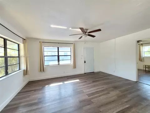 745 NW 4th St, Hallandale Beach, FL 33009