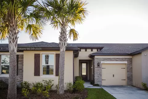 1710 Celebration Dr, Fort Pierce, FL 34947