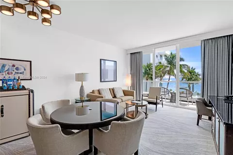 4391 Collins Ave #722/723, Miami Beach, FL 33140