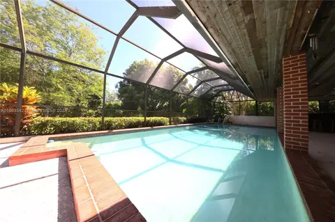 6741 SW 128th St, Pinecrest, FL 33156
