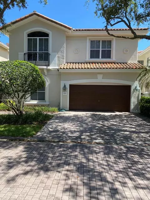 1597 Mariner Way, Hollywood, FL 33019