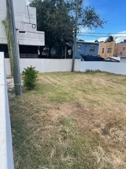 3671 SW 26th Ter, Miami, FL 33133