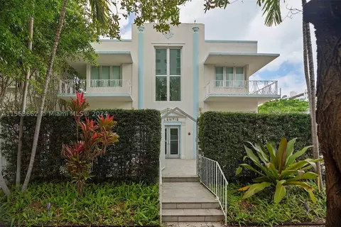 1751 James Ave #206, Miami Beach, FL 33139