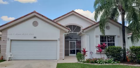 695 SE 29th Dr, Homestead, FL 33033