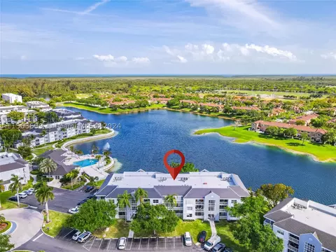 8640 SW 212th St #306, Cutler Bay, FL 33189