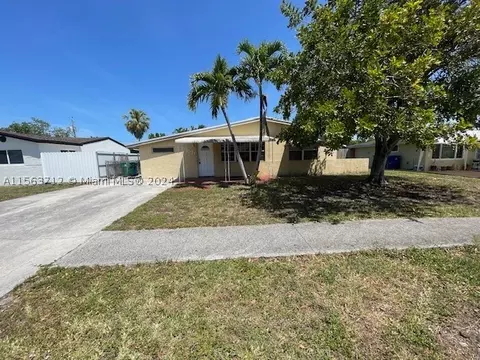 7021 SW 26th St, Miramar, FL 33023