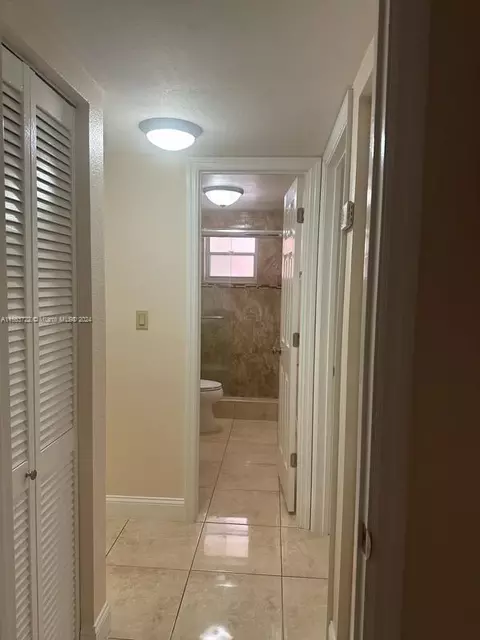 Entry Way - 440 E 23rd St #1101, Hialeah, FL 33013 photo 1 of 2