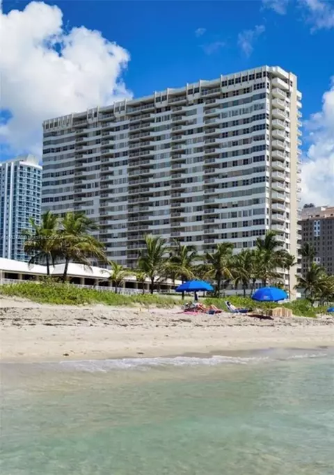 1950 S Ocean Dr #18B, Hallandale Beach, FL 33009