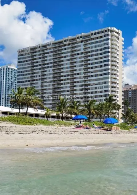 1950 S Ocean Dr #18B, Hallandale Beach, FL 33009