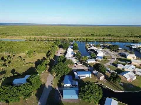 View/Area - 1030 Cypress St, Okeechobee, FL 34974 photo 3 of 3