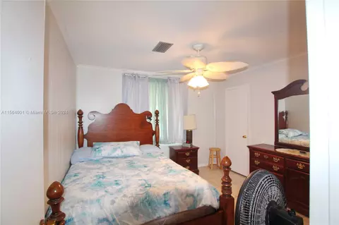 Bedroom - 1016 Elm St, Okeechobee, FL 34974 photo 8 of 9