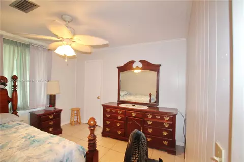 Bedroom - 1016 Elm St, Okeechobee, FL 34974 photo 4 of 9