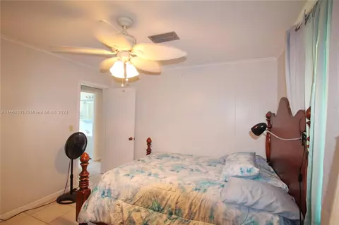 Bedroom - 1016 Elm St, Okeechobee, FL 34974 photo 5 of 9