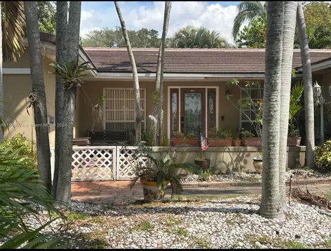 Undisclosed, Miami Lakes, FL 33014