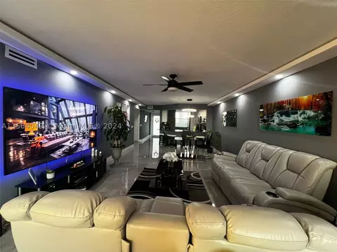 2521 NW 104th Ave #407, Sunrise, FL 33322