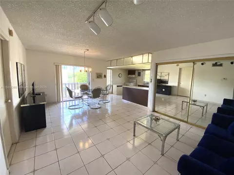 4715 NW 7th St #405-2, Miami, FL 33126