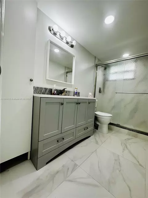 1333 E Hallandale Beach Blvd #302, Hallandale Beach, FL 33009