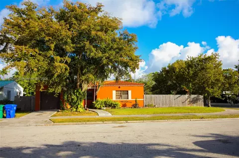 2301 SW 26th St, Miami, FL 33133